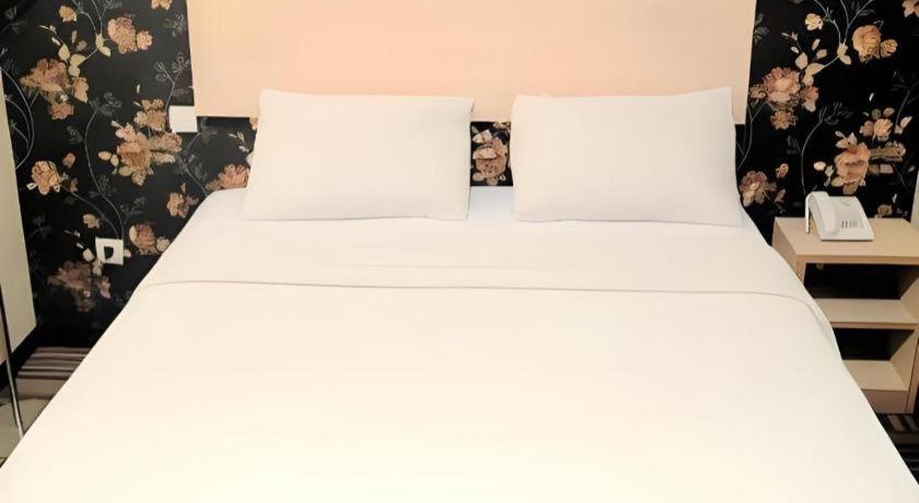 Mine Home Hotel By Sovia Bandung Luaran gambar
